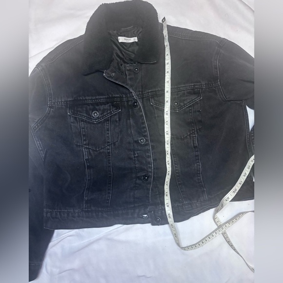 🖤 Mango Cropped Sherpa Collar Denim Jacket | Size M 🖤 - Picture 7 of 10